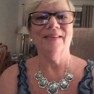 Meet your Posher, Bev